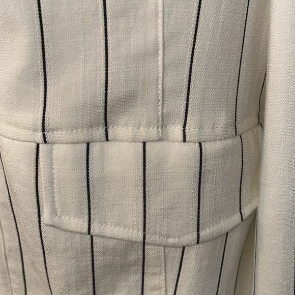 Chico’s Cream with Black Stripes Grommet Blazer Size 0 - Picture 6 of 12